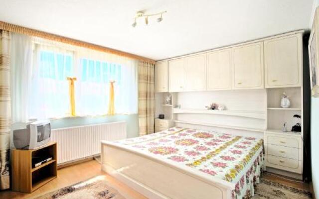 4 Rooms, 6 Persons Sarstedt (3294)