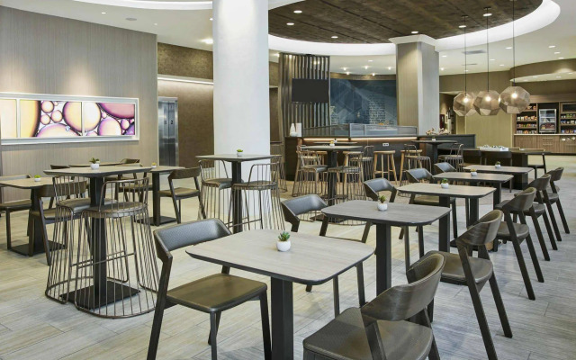 SpringHill Suites Milwaukee Downtown