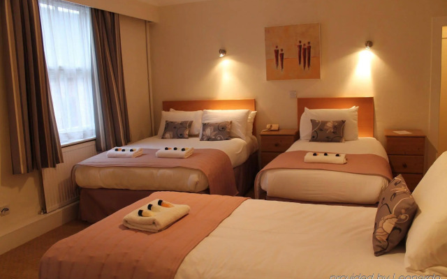 The Rugby Hotel