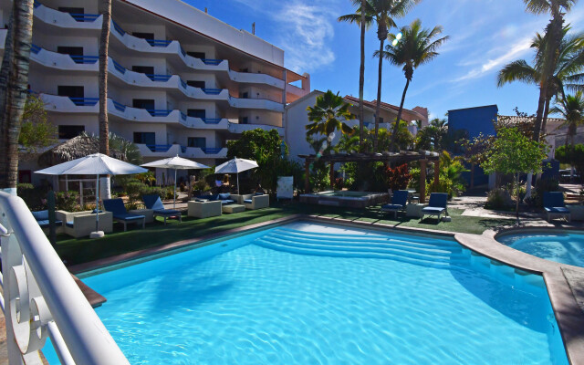 The Westmarine Waterfront Hotel