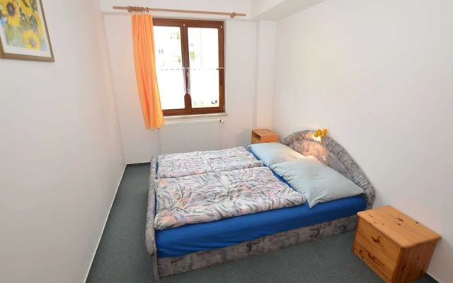 Snug Apartment in Jachymov Near Ski Area