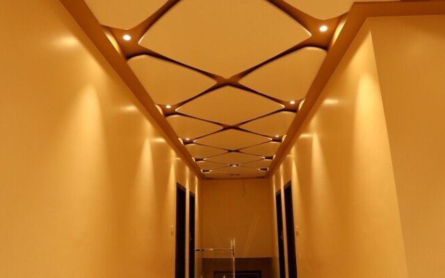 Ishwar Nain Hotel