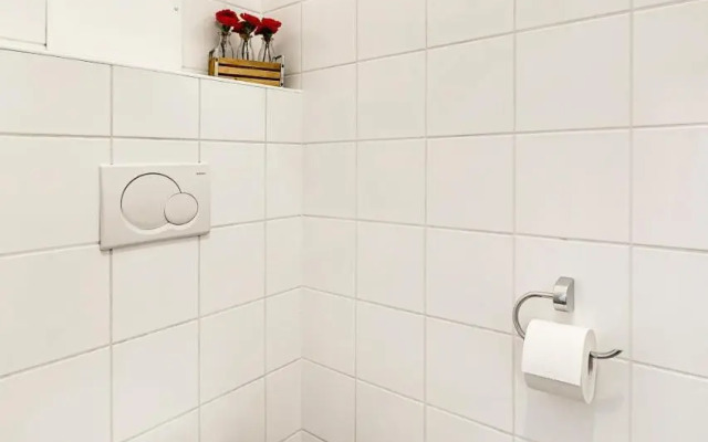 Peaceful Belvedere Apartment in Safe, Quiet & Central Location