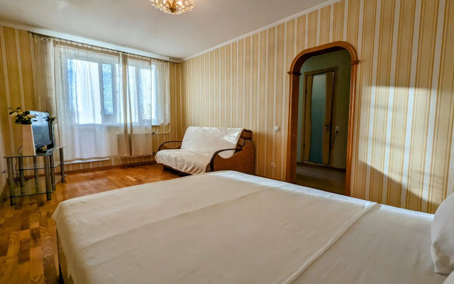 Nestory (Нестори) на шоссе Хорошёвское 17