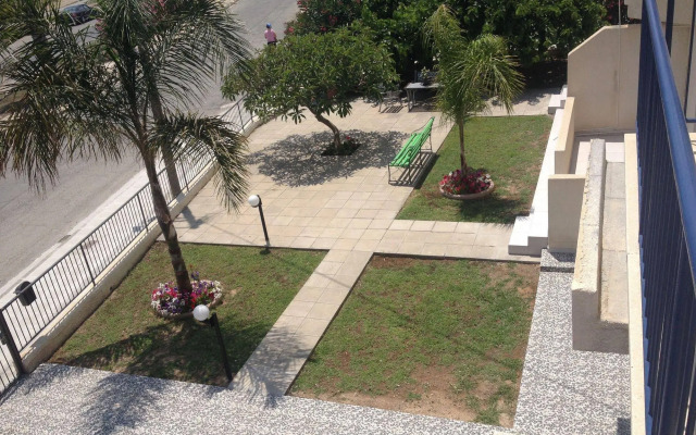 Themis Apartments