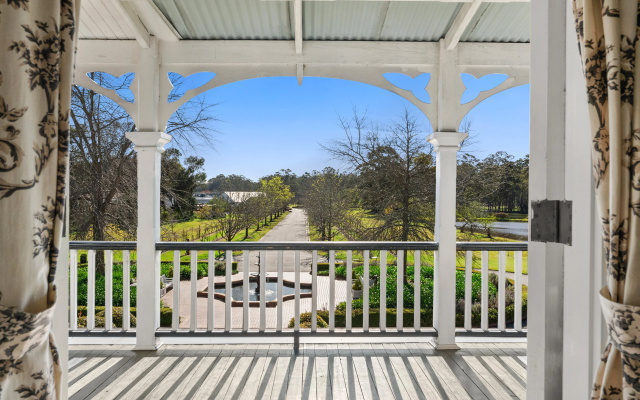 The Convent Hunter Valley Hotel