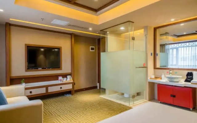 Vyluk J Hotel South Asian Garden Dianchi