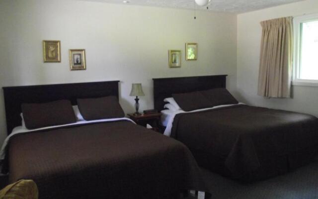 Orchard Queen Motel & RV Park