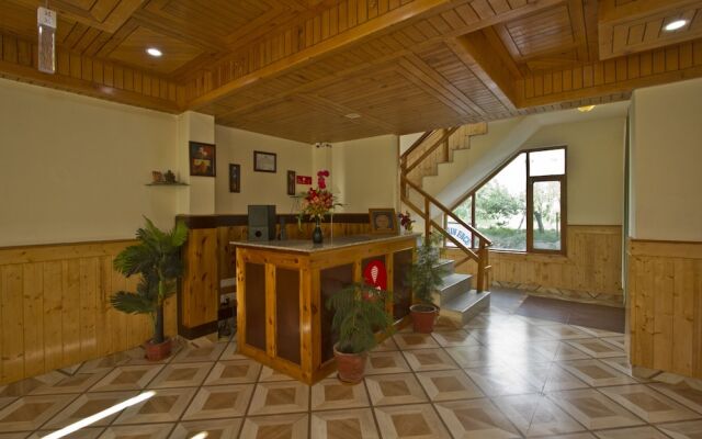 OYO 8866 Mountain Face Cottage