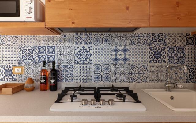 Sunny House Trilo with Pool