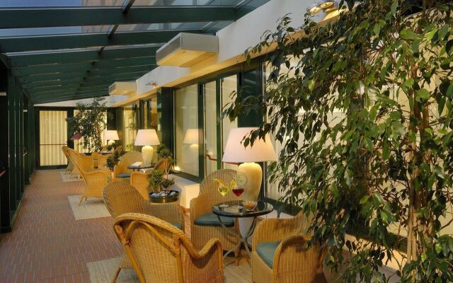 Phi Hotel Emilia