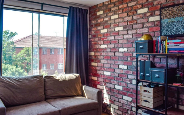 Stylish Modern 1 Bedroom Apartment in Marrickville