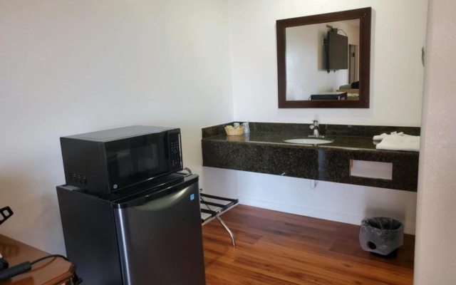 Premier Inn & Suites