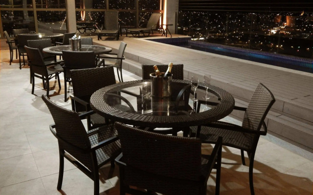 Hotel Beaga Convention Expominas by MHB