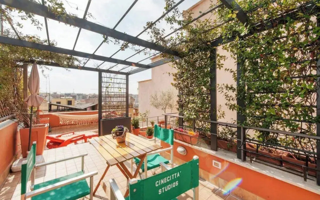 Central Station Terrace Apartment