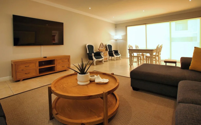 Bella Calypso, Langebaan, 8-sleeper