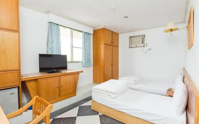 Ta Ti Hotel