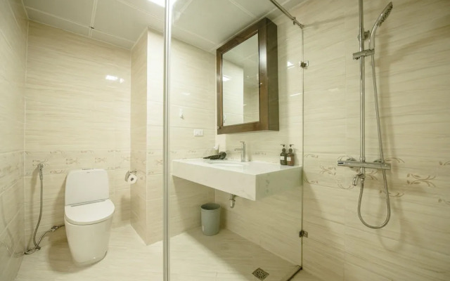 Lunaria Two Bedroom Apartment