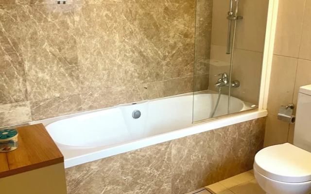 Charming Oroklini Penthouse With Ocean V