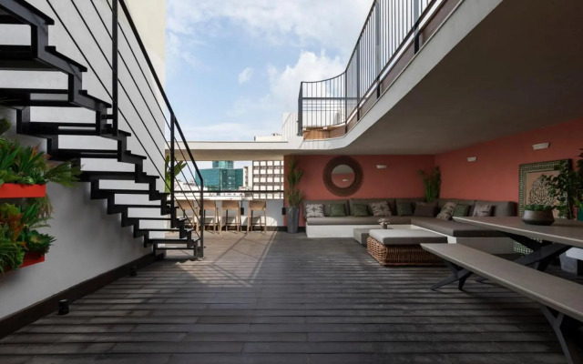 Fall In Love by HolyGuest