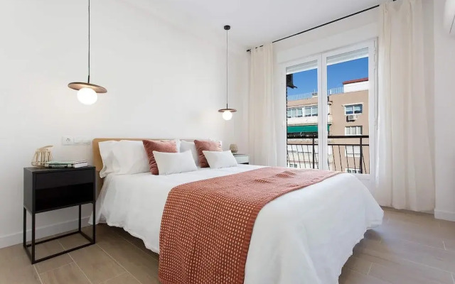 Elegant Apartment in Madrid Pedro Teixeira