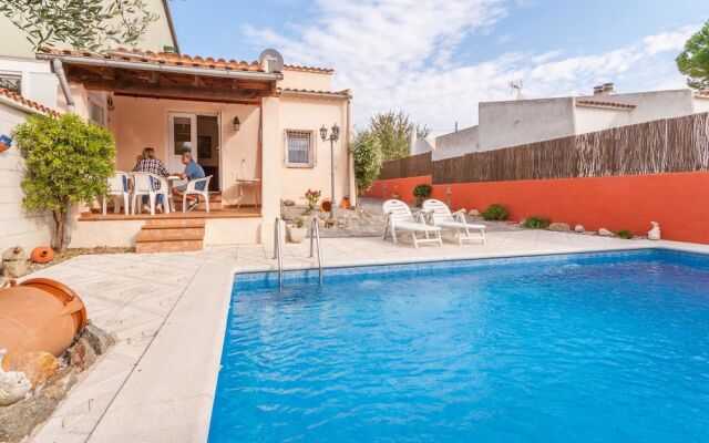 Peaceful Holiday Home in Costa Brava With Private Pool