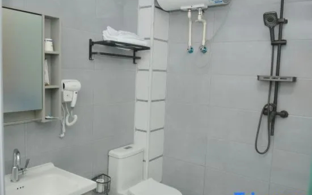 Hongge Hotel (Harbin Taiping Airport) - Hotel in Haerpin - Photo 4