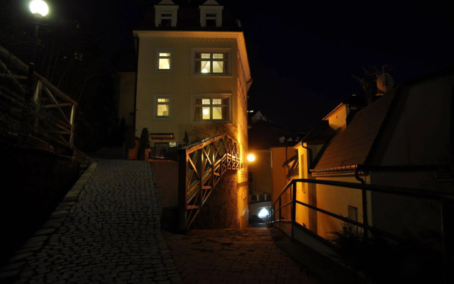 FESTIVAL Hotel Apartments