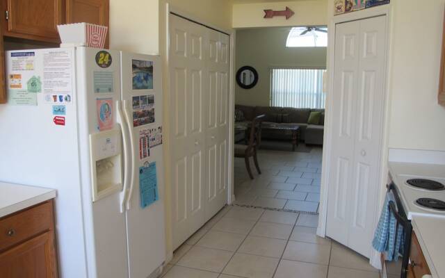 Country Creek Estate 114