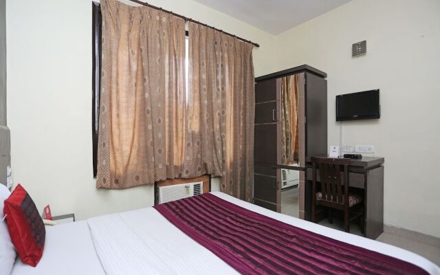 OYO 9601 Hotel Sunshine Residency Castle