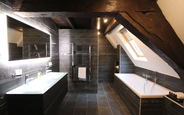 Boutique Hotel Steenhof Suites - Adults Only
