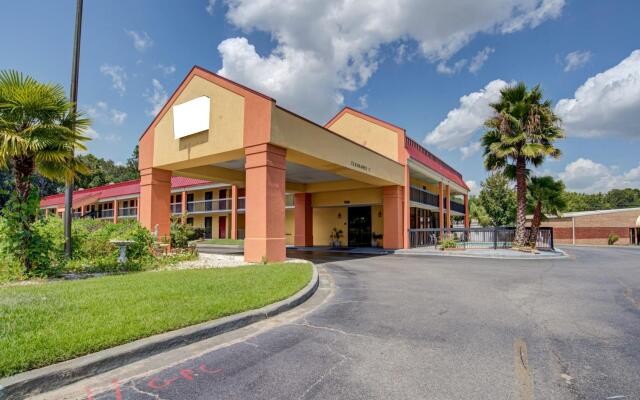 Suburban Studios Hinesville - Fort Stewart Area