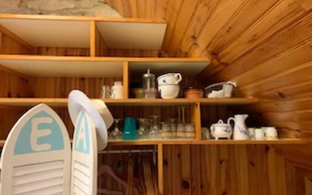 Studio in Plouguerneau, With Wonderful sea View, Enclosed Garden and Wifi