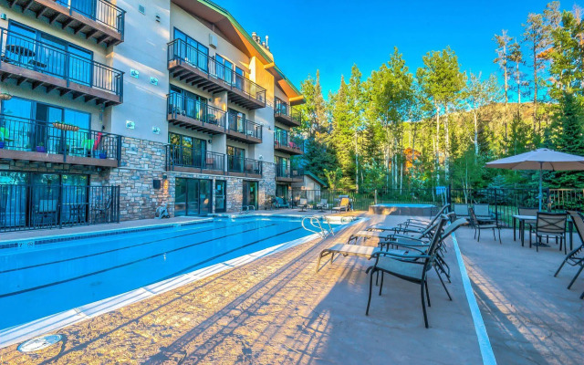 Scandinavian Lodge By Retreatia