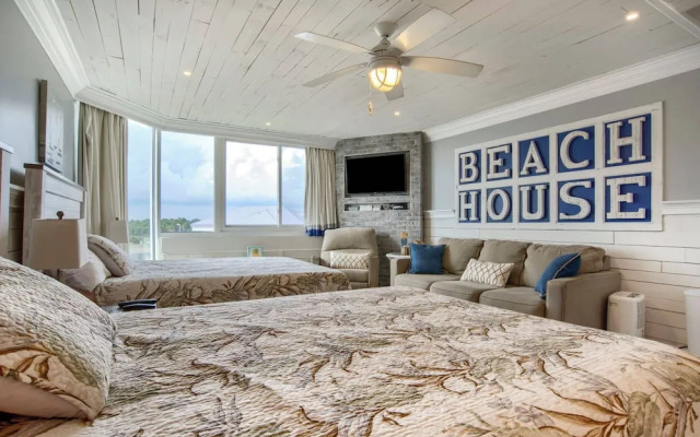 Seaside Villa Ocean View Studio!