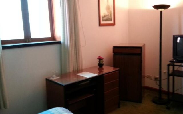 Suites Don Carlos