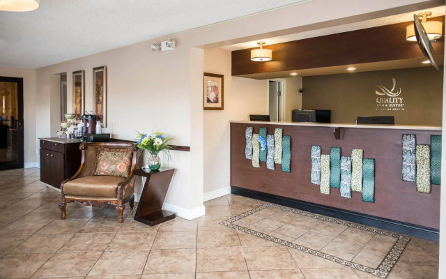 Quality Inn & Suites Live Oak I-10 Exit 283