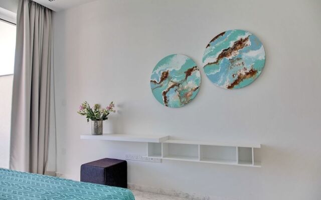 Sea Pearl Beachfront Elite Residences