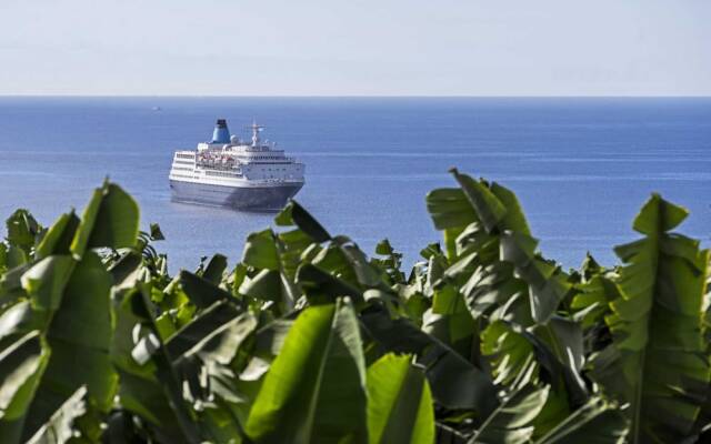 Varandas do Funchal II by An Island Apart