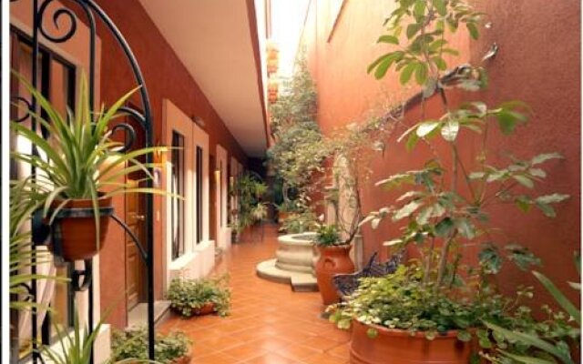 Hotel Suites Del Centro