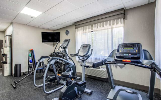 Clarion Pointe Franklin - Nashville Area