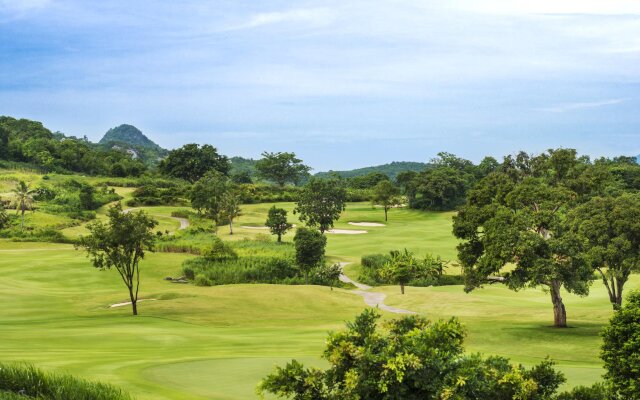 Sheraton Hua Hin Resort And Spa Hotel