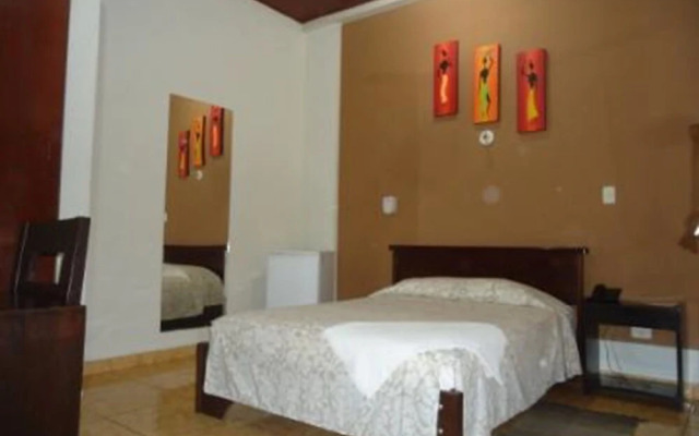 Hospedaje Komby