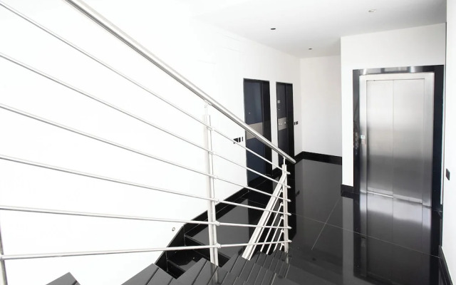 Tema Suites