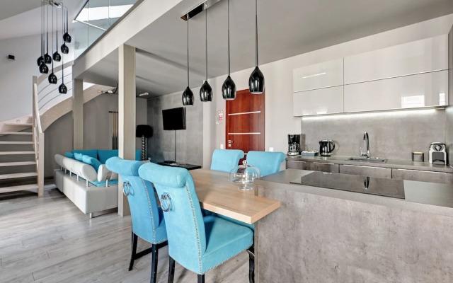 Waterlane Riverside SPA, Pool & Gym by Downtown Apartments