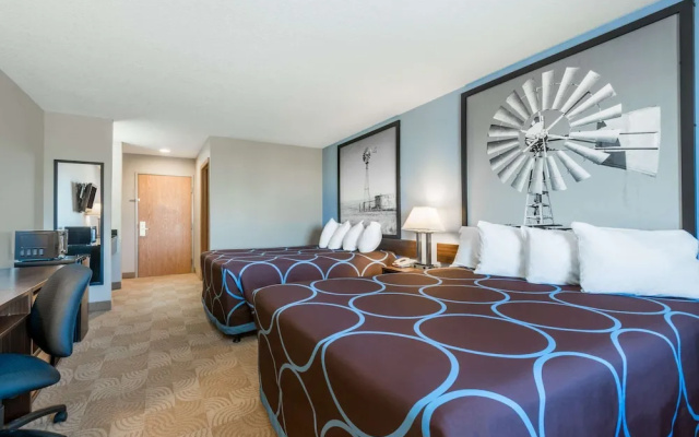 Super 8 Motel - Beloit