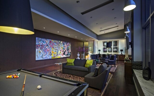 Churchill At 90 Washington Street