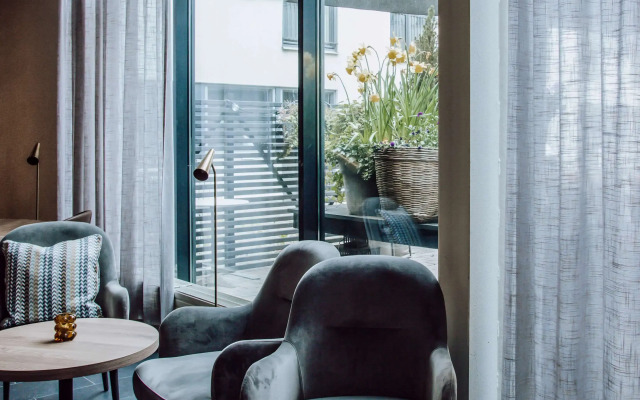 Home Hotel Odin
