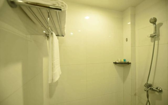 Zfreeti Hotel