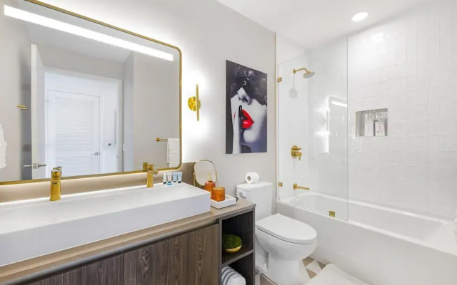 Studio with City Views in Downtown Miami
